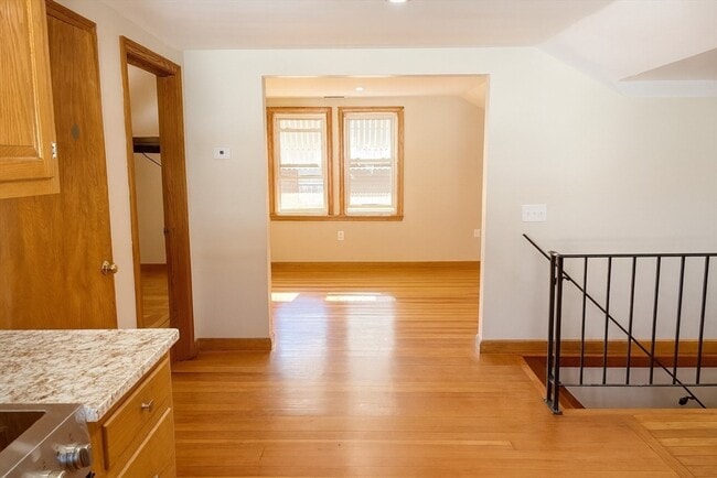 Photo - 44 Ferndale Rd Unit 2