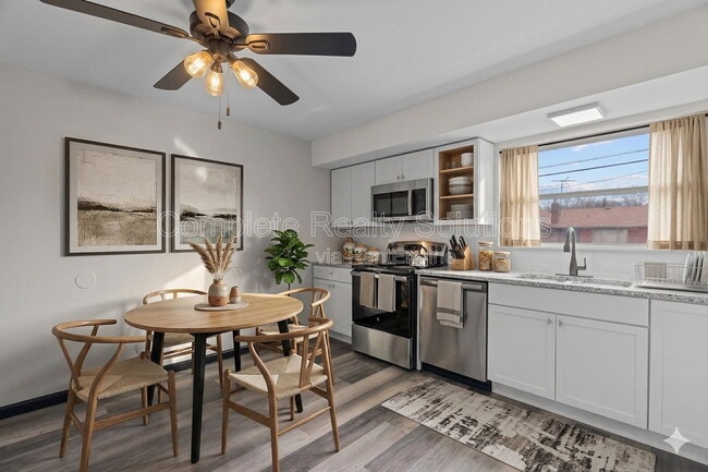 Photo - 5150 Wallingford Dr