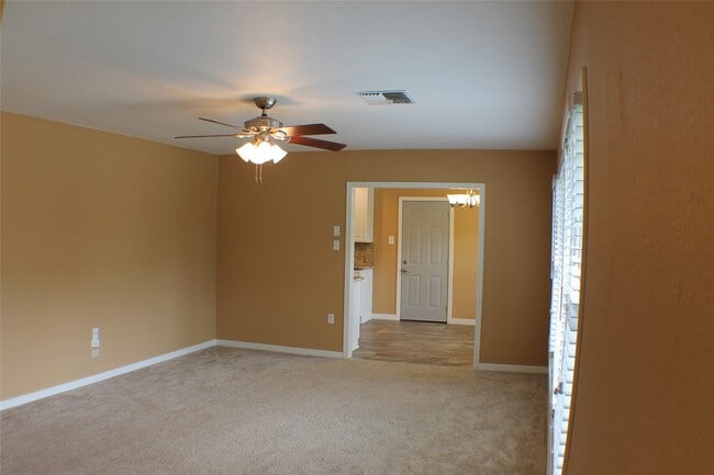 Photo - 808 E Tom Green St