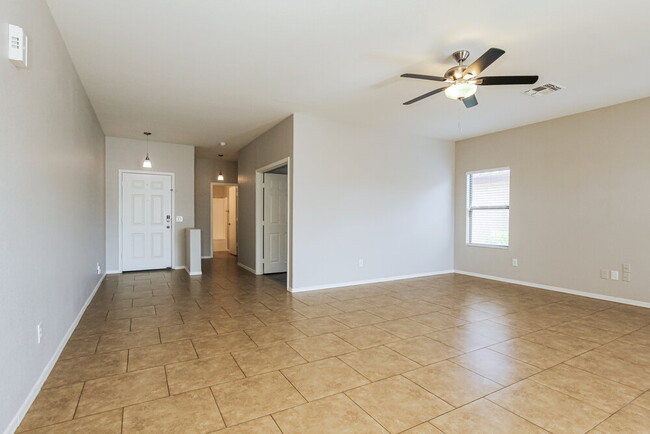 Photo - 735 E Michigan Ave