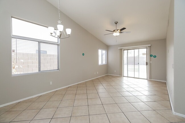 Photo - 30365 Maple Chase Dr