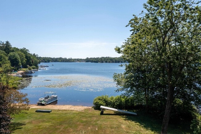18 Holts Point Rd