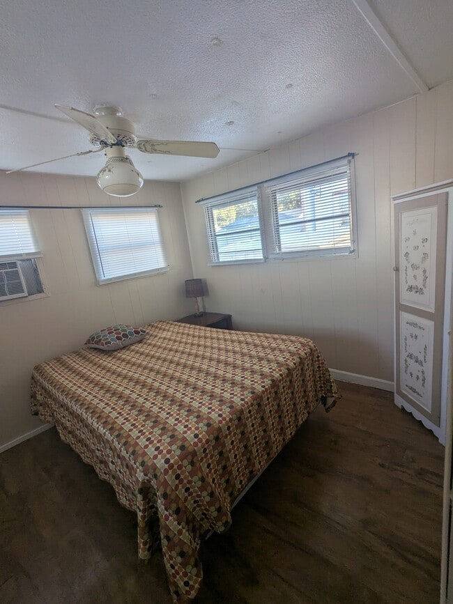 Photo - 120 Fortner Ave