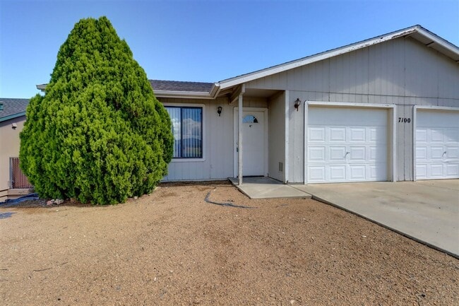 Building Photo - 7100 Roundup Dr Unit A Rental