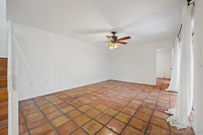 Photo - 227 2nd Terrace