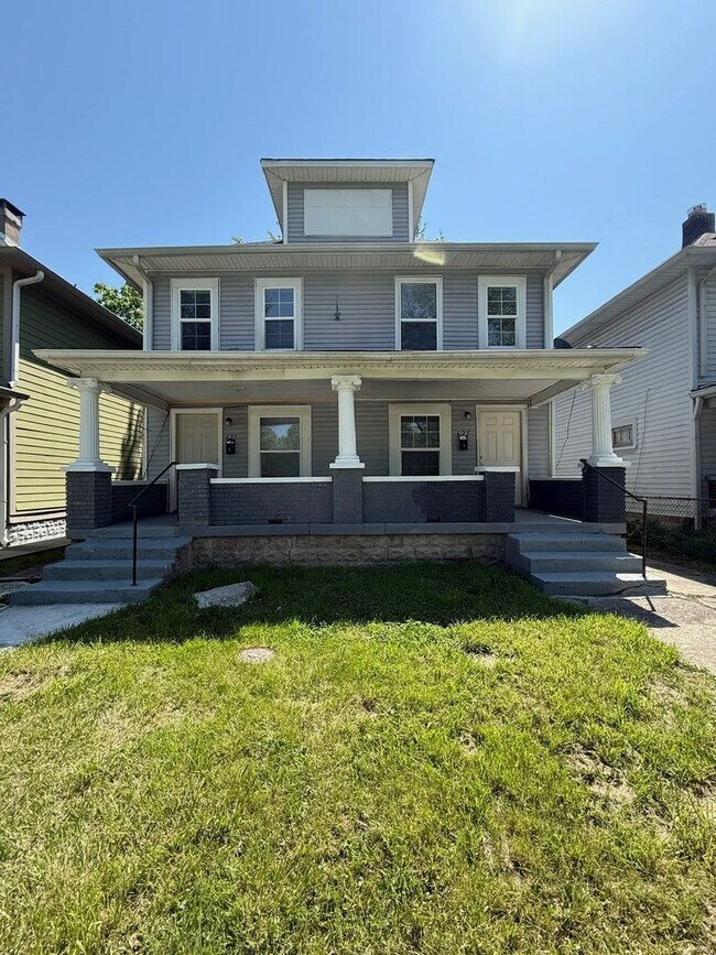 625 N Tacoma Ave