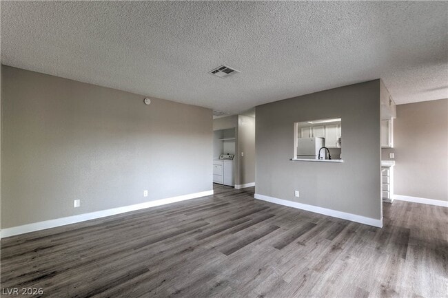 Photo - 4571 Carriage Park Dr