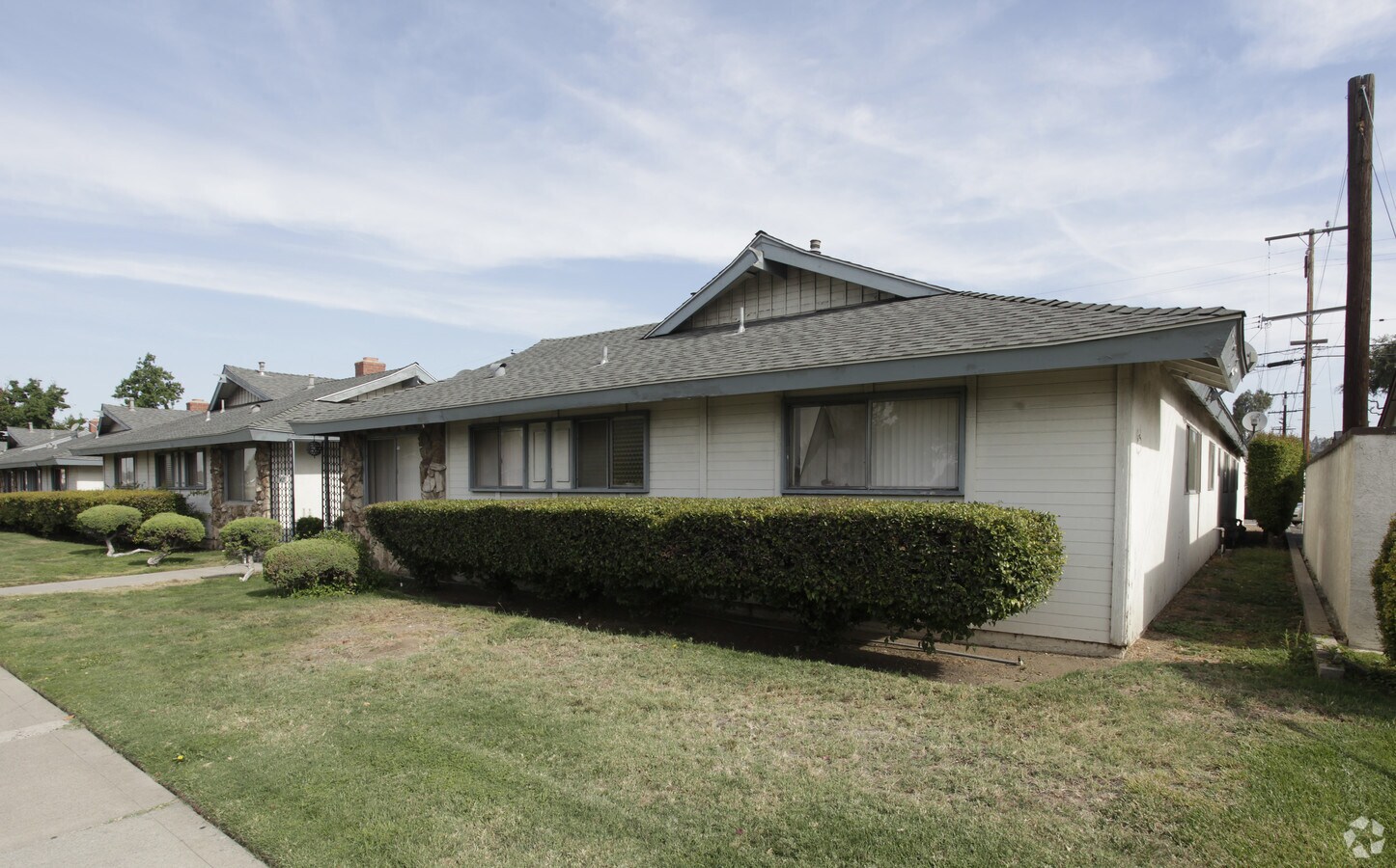 Photo - 1425 E Chapman Ave Apartments