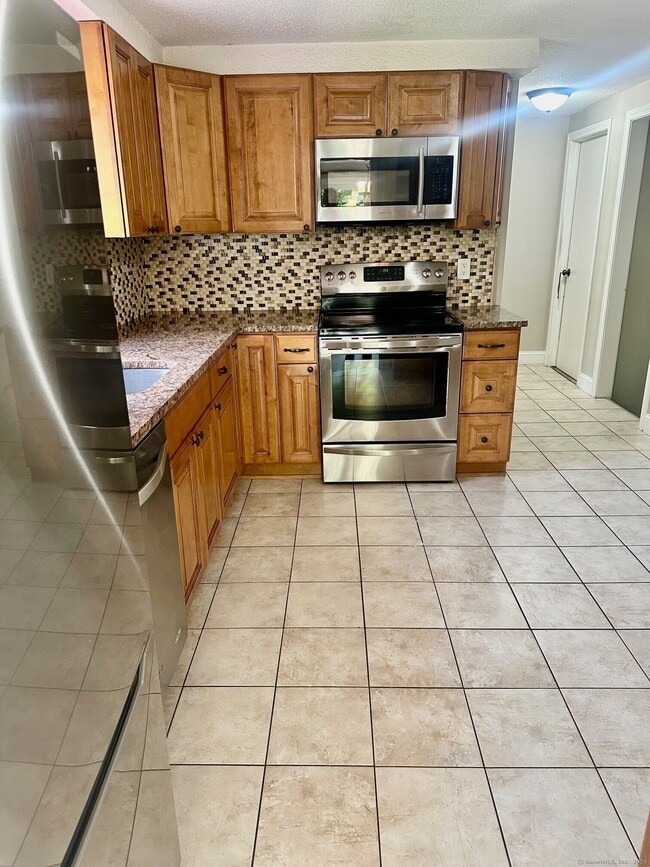 Photo - 254 Sand Hill Rd