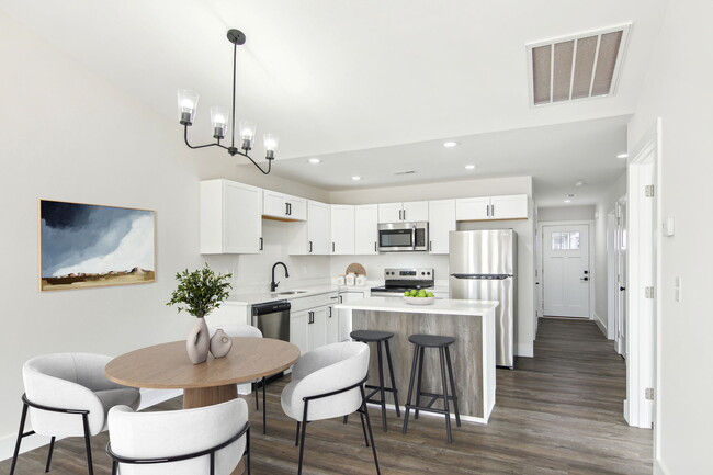 Photo - 4039 Cedar Fls Ln Townhome