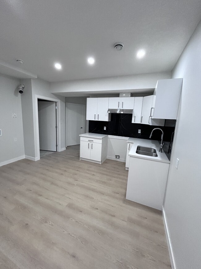 Photo - 5146 Kinney Wy SW