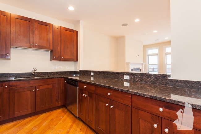 Photo - 3829 N Southport Ave Unidad 3