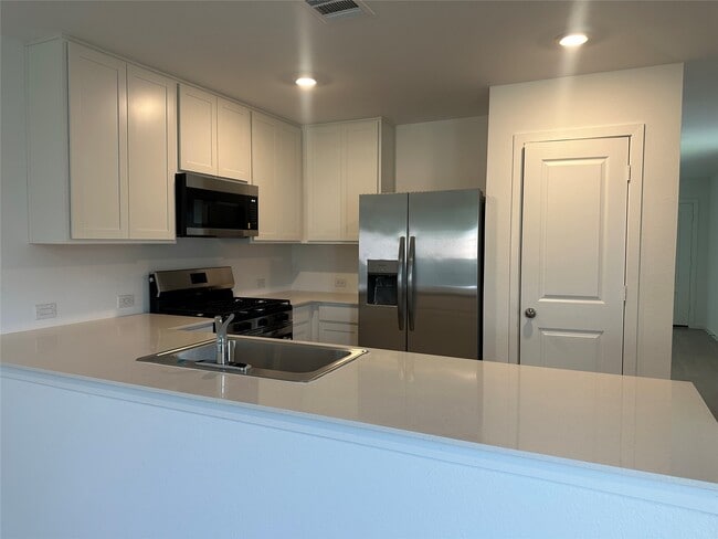 31415 Pratola Serra Cir