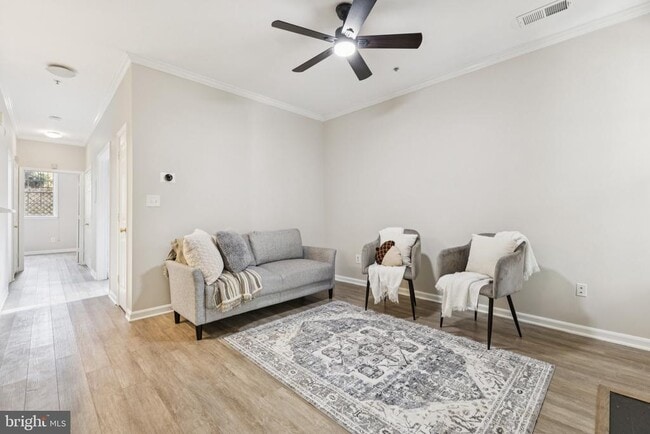 Photo - 1361 Garden Wall Cir Unidad 701