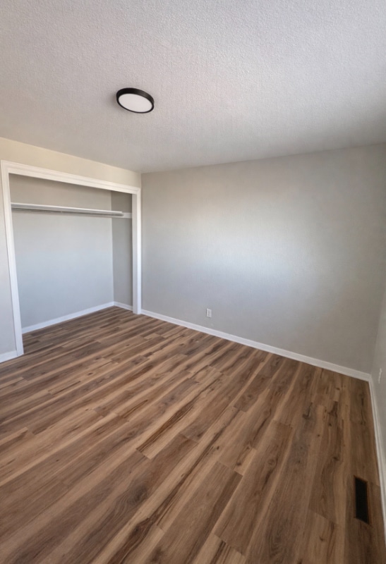 Photo - 203 University Dr