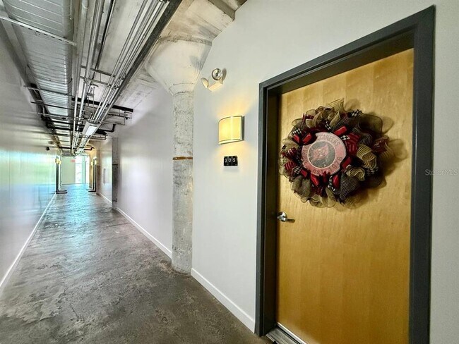 Photo - 101 N 12th St Unit 305