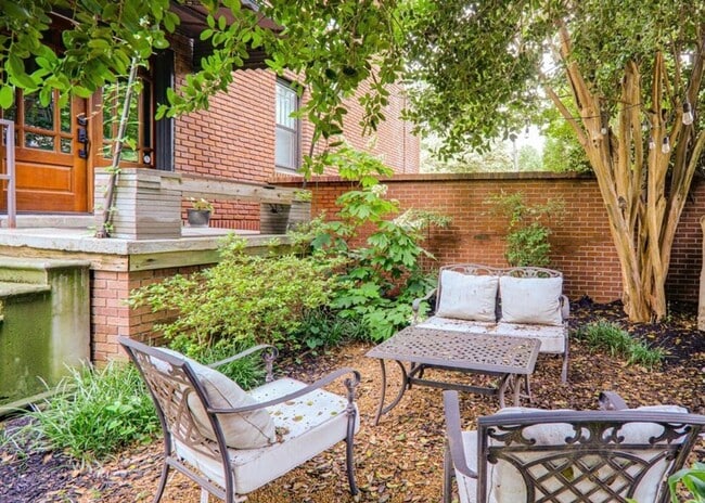 Photo - 708 N Highland Ave
