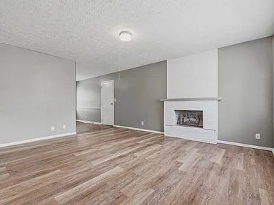 Photo - 8315 Roy Rd