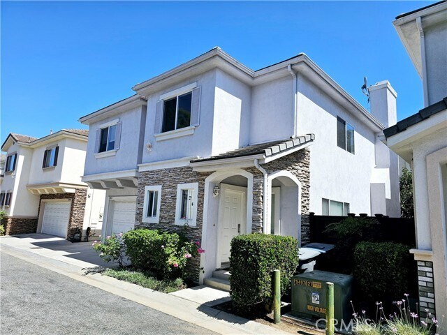 Photo - 15812 Crest Ln