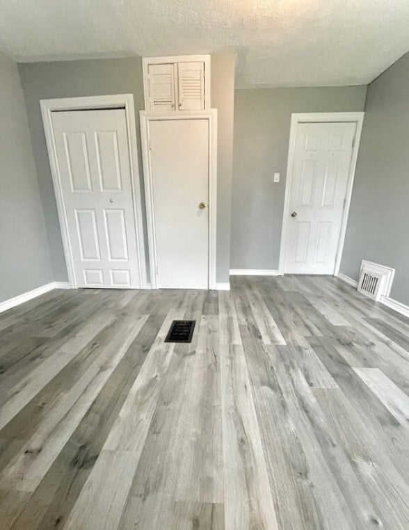 Photo - Spacious 2 Bed / 1 Bath House| $1999/month - Parking Included