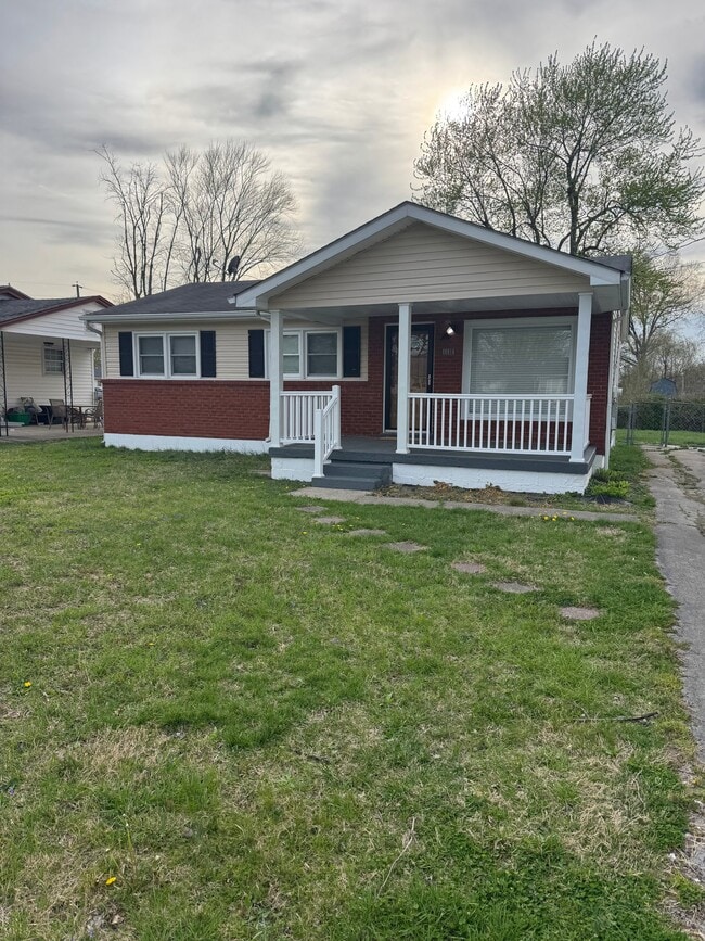 Building Photo - 9114 New Maple Rd