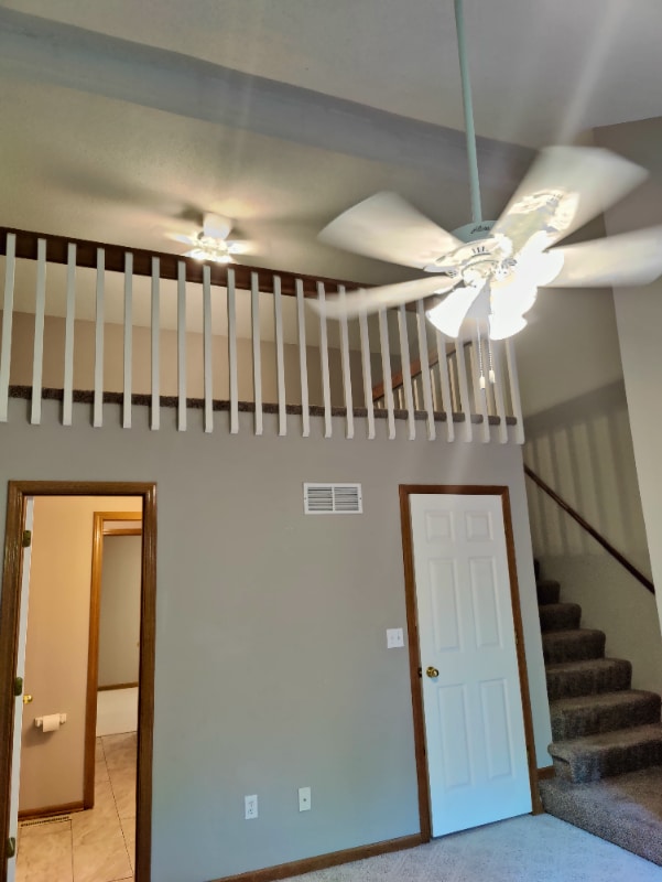 Photo - 1354 NW Jefferson Ct