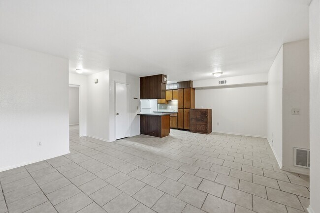 Photo - 801 W Gibson St Unidad 208