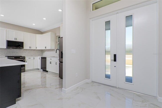 Photo - 242 Brig Cir W