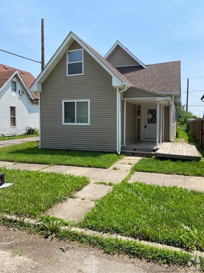 Building Photo - 2133 Webb St Rental
