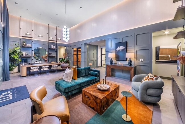 Luca Apartments