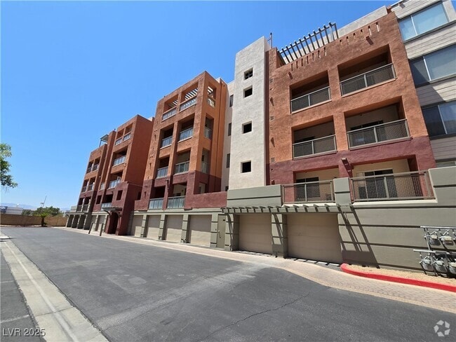 Building Photo - 35 E Agate Ave Unit 309 Rental