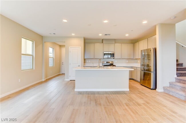 Photo - 11840 Pelican Butte Ave