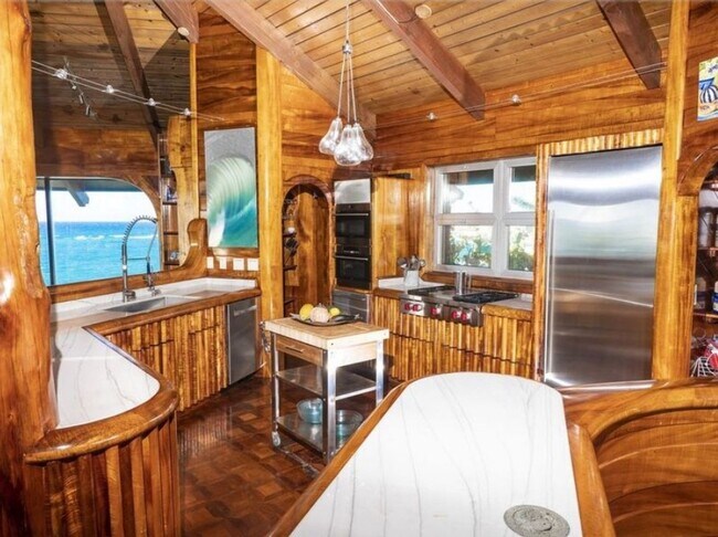 Photo - WINDSURFER'S DREAM...OCEAN FRONT KUAU POIN...