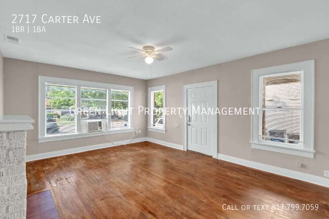 Photo - 2717 Carter Ave
