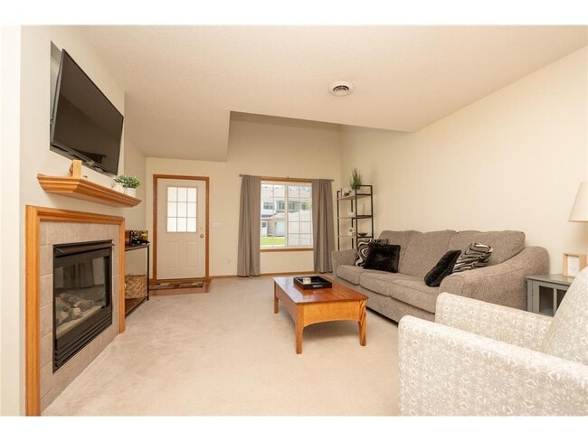Photo - 9277 Inland Ln N Townhome