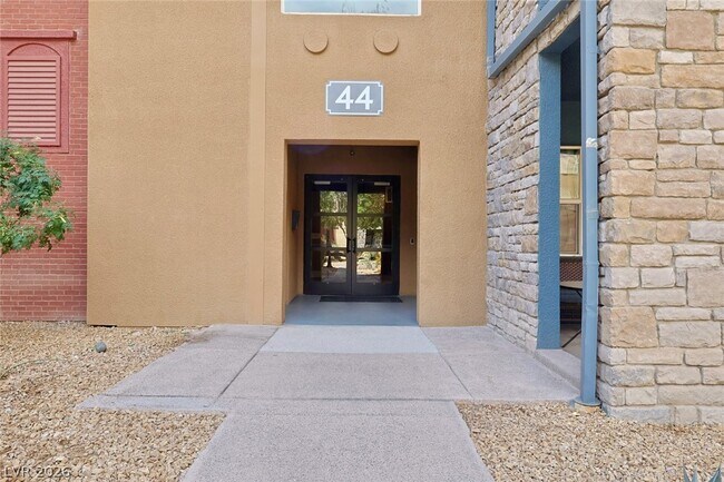 Photo - 44 E Serene Ave Unit 325