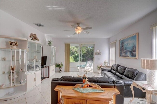 Photo - 6789 SE Warwick Ln