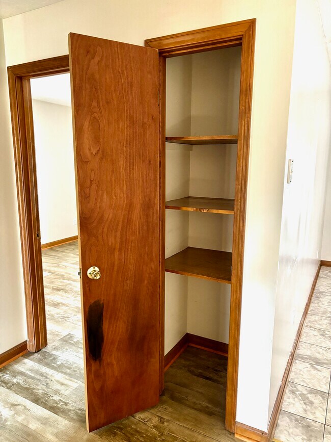 109 Brookland Dr Apartments For Rent in Killen, AL