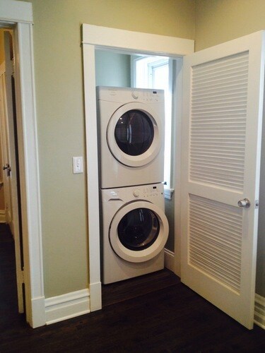 Photo - 2960 N Elston Ave Unidad 2960 Elston