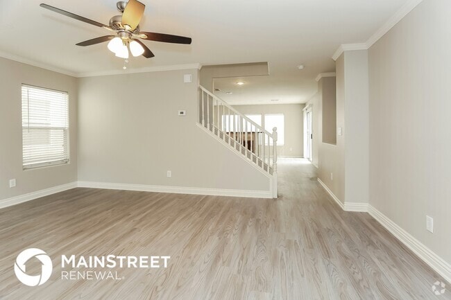Building Photo - 4546 Pommerelle St Rental