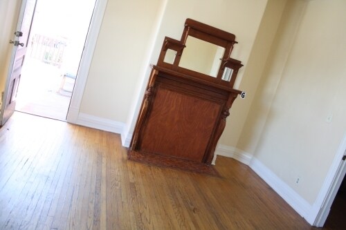 Photo - 1223 W 23rd St