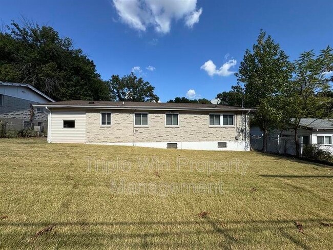 Photo - 2636 Hadden Dr