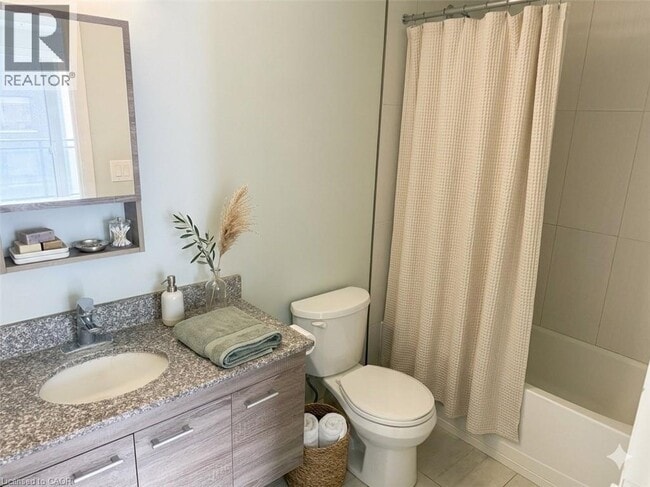 Photo - 318 Spruce St Unit 901