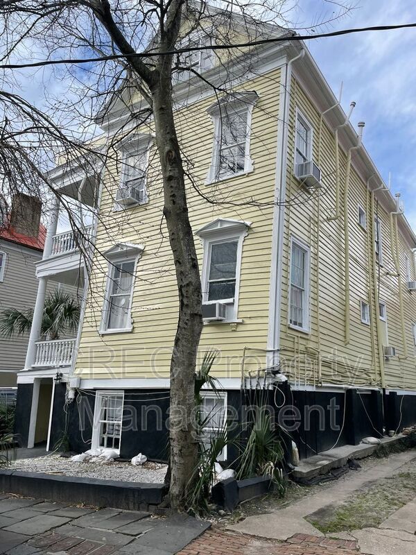 Photo - 121 Smith St Unit 3