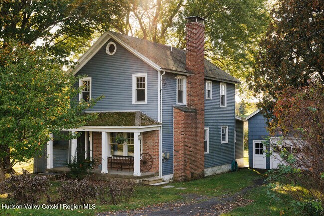 Building Photo - 215 Moore Rd Rental