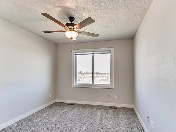 Photo - 6935 Bluebell Ct