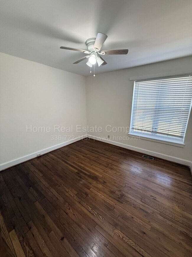 Photo - 806 N Avalon Rd Unit D