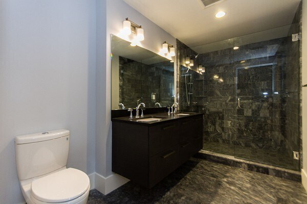 Photo - 10 St George St Unit 602