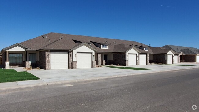 Building Photo - Iron Horse subdivision Rental