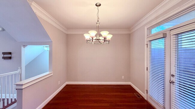 Photo - Perfect West Midtown Location!  4 Bedroom Townhouse, Granite, Hardwood Floors